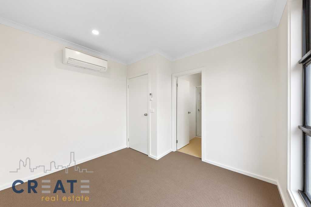 UNIT 1 10 SIMMIE ST, SUNSHINE WEST VIC 3020, 0 chambres, 0 salles de bain, Townhouse