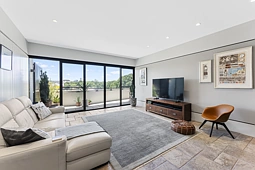 314/18 Danks Street, Waterloo