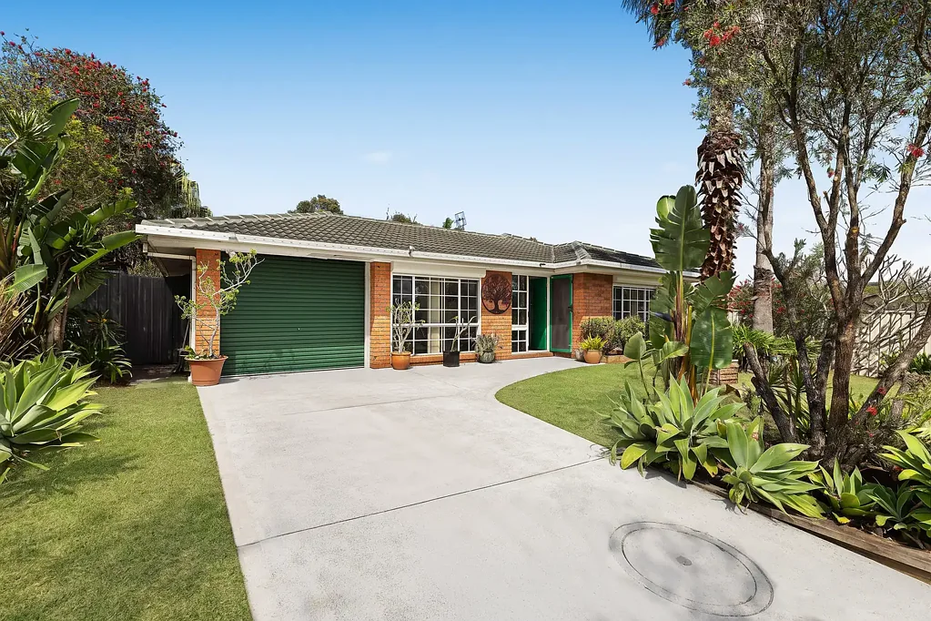 Forresters Beach 3Kwarto Opportunity in a great Forresters Beach location