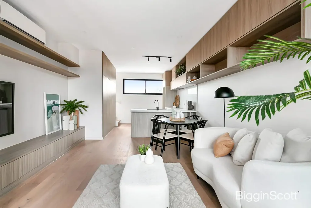 Two-Bedroom Retreat in the Heart of Reservoir