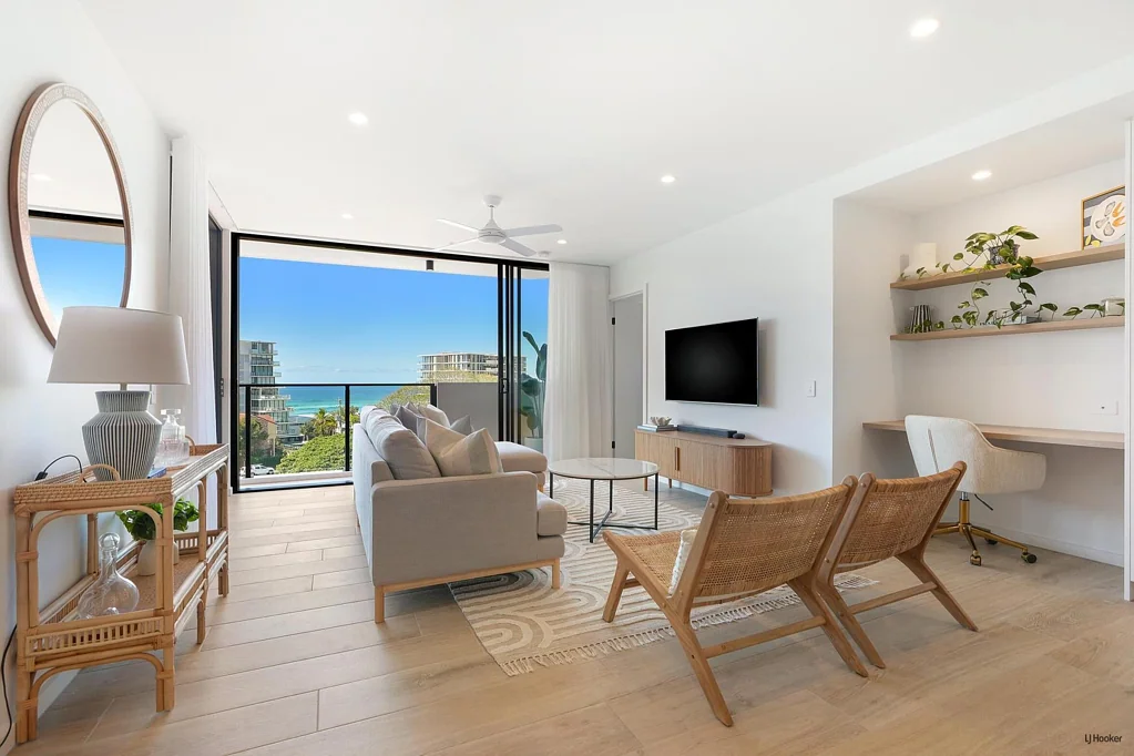 710/2 Mawarra Street, Palm Beach, QLD 4221