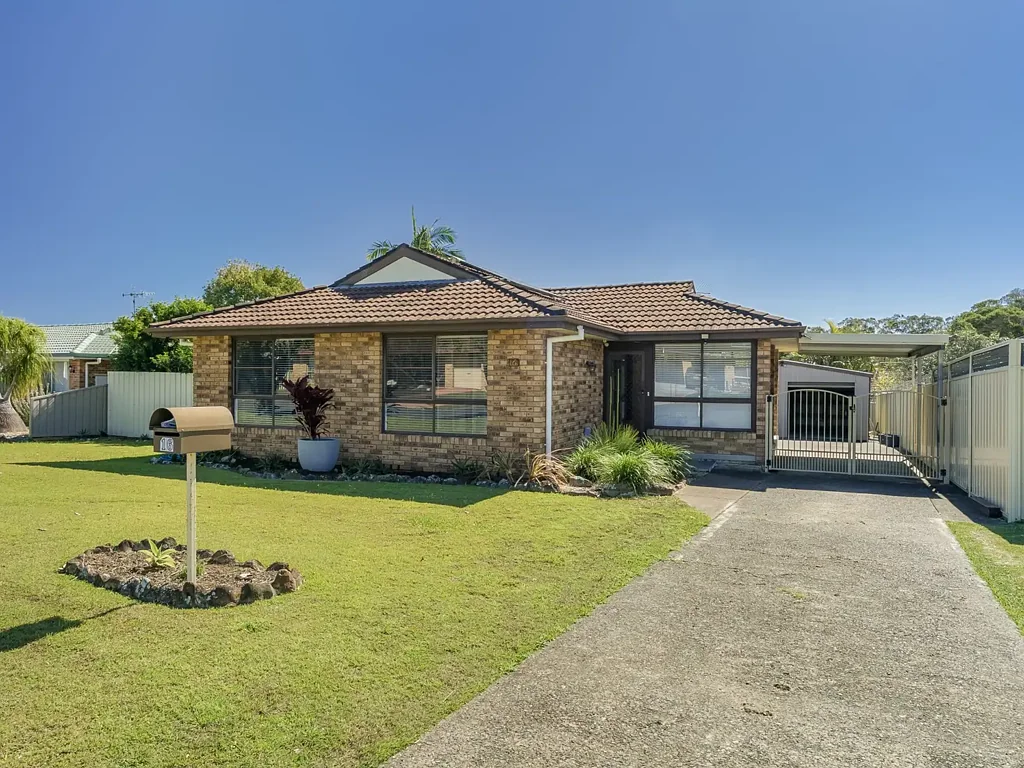 Taree 3ਬੈੱਡਰੂਮ Quality Renovations Create This Stylish & Comfortable Home