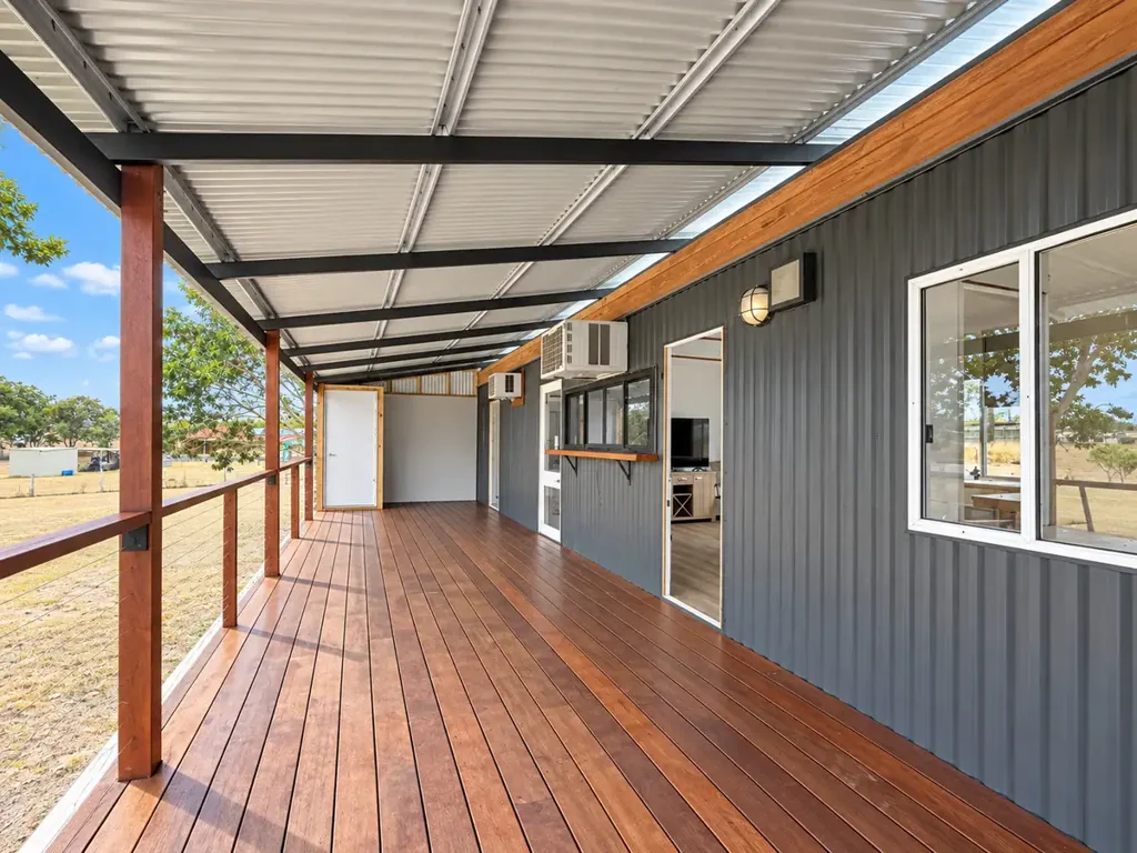 Lowood 2બેડરૂમ Space, Lifestyle & Mountain Views Across A Sprawling 4,984m²