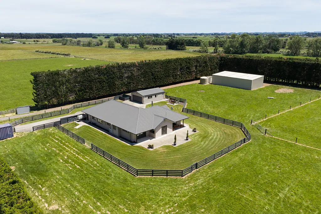 Bunnythorpe 4Phòng ngủ Country Comfort!