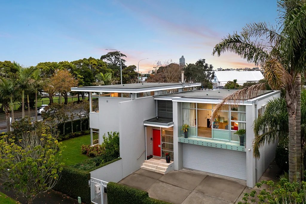 Herne Bay 4房  Concrete masonry home