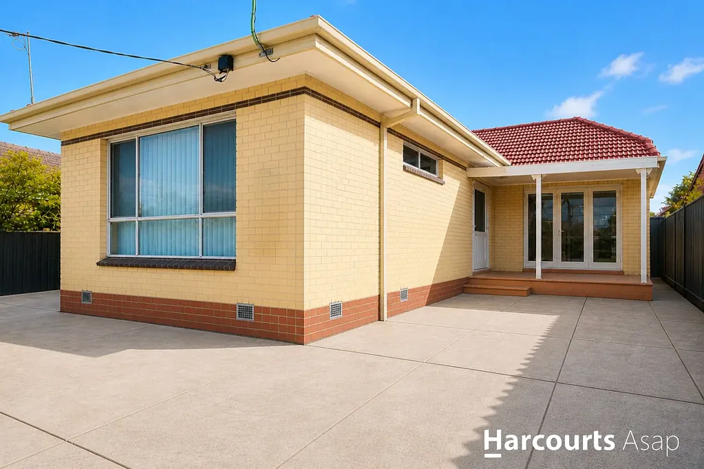 Springvale 3 Bedroom Prime Position, Endless Potential!