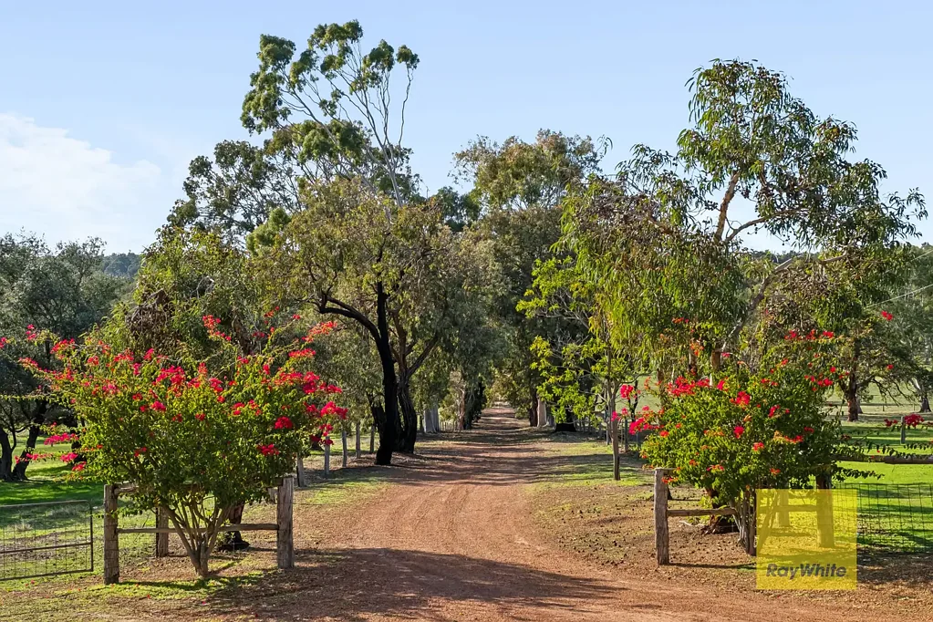 Gidgegannup 4房  Abundant Water, Rural Infrastructure & Endless Lifestyle Appeal
