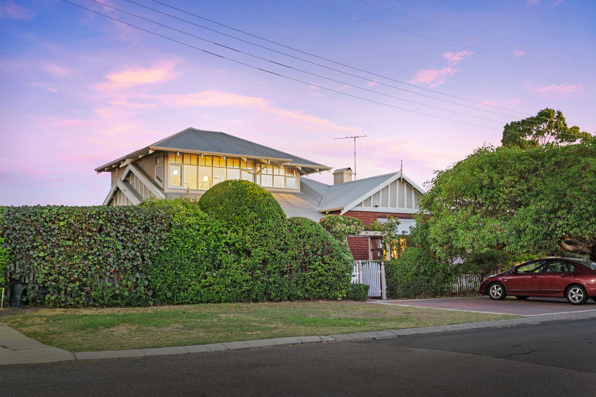 49 GLADSTONE AV, SOUTH PERTH WA 6151, 0 rūma, 0 rūma horoi, House