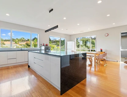 42 Travis View Drive, Fairview Heights, North Shore City, 6 غرف, 4 حمامات, House