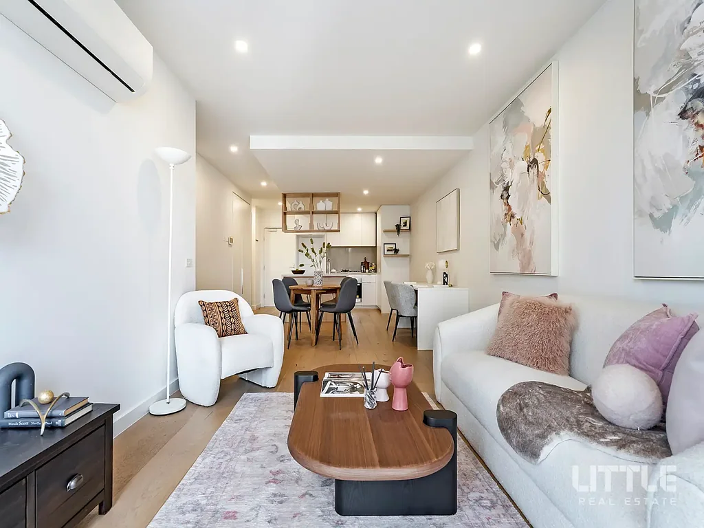 Blackburn South 2Habitaciones PRESENTED WITH IMPECCABLE ATTENTION !