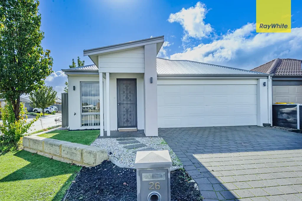 UNFURNISHED Four Bedroom Two Bathroom Home!!