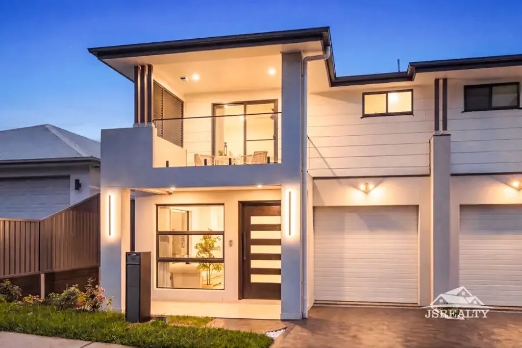5A Multan Street, Riverstone, NSW 2765, 5 Bedrooms, 3 Bathrooms, Apartment