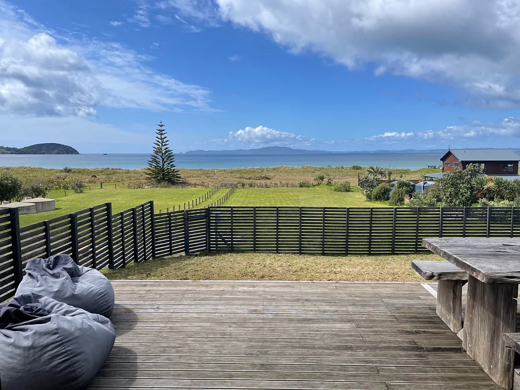 Karikari Peninsula 4ਬੈੱਡਰੂਮ Bach or home? You choose