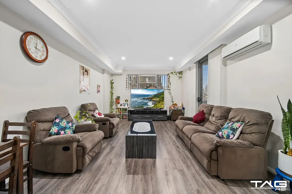 Wentworthville 2Habitaciones NEAR NEW APARTMENT IN PRIME LOCATION !