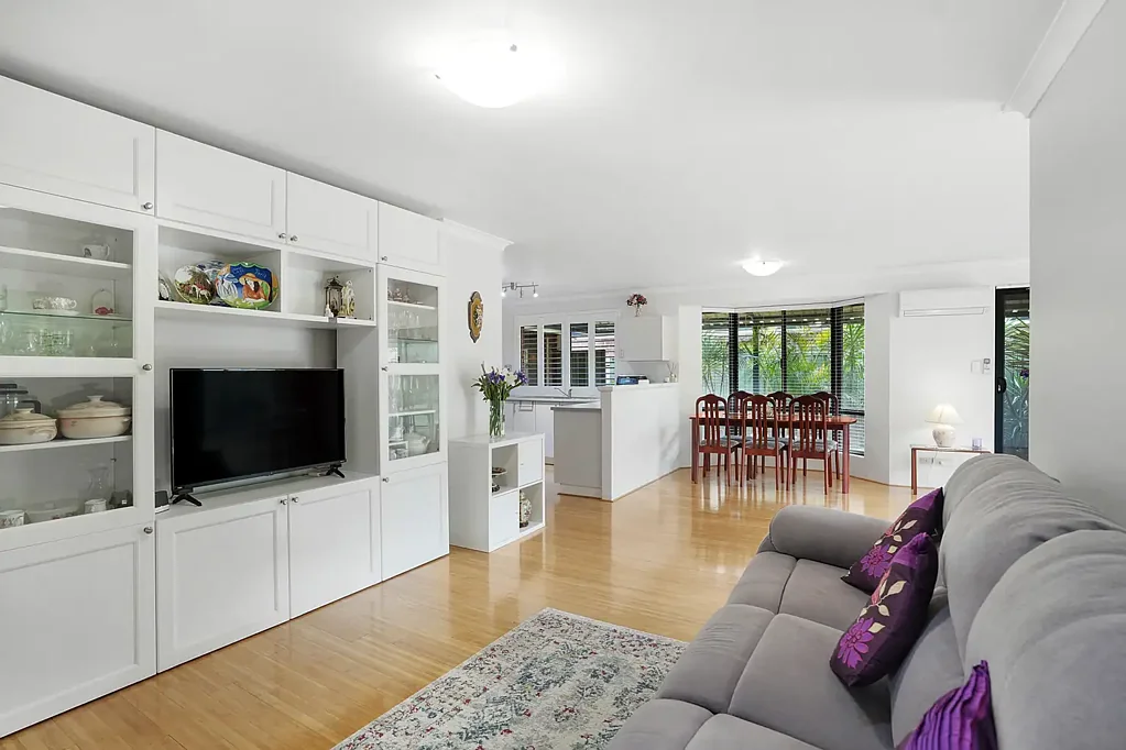 Merriwa 4 Slaapkamer Meticulously Maintained, Beautifully Presented