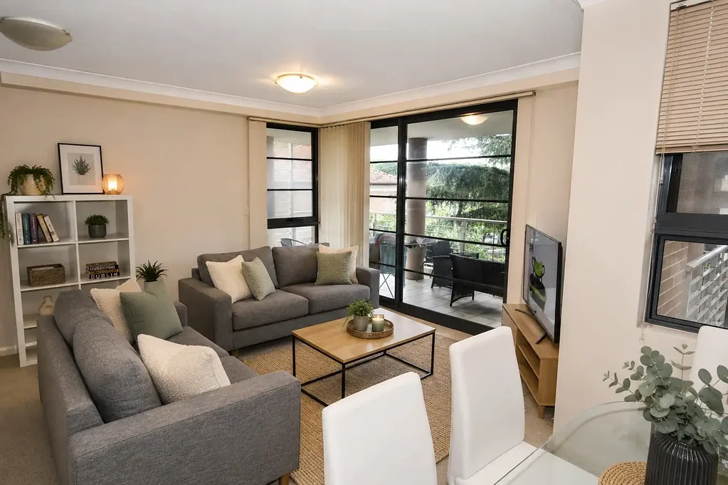Spacious two bedroom apartment in prime location - DEPOSIT TAKEN