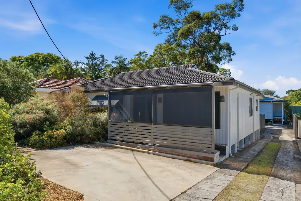 194 Railway Street, Woy Woy, NSW 2256