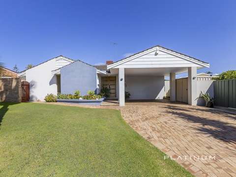 Ocean Reef 4 Bedroom Coastal living at its finest!