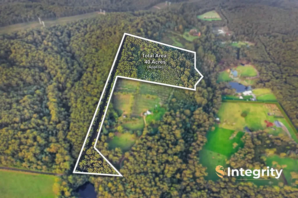 Beenak  THE GREAT ESCAPE ON APPROX 40 ACRES