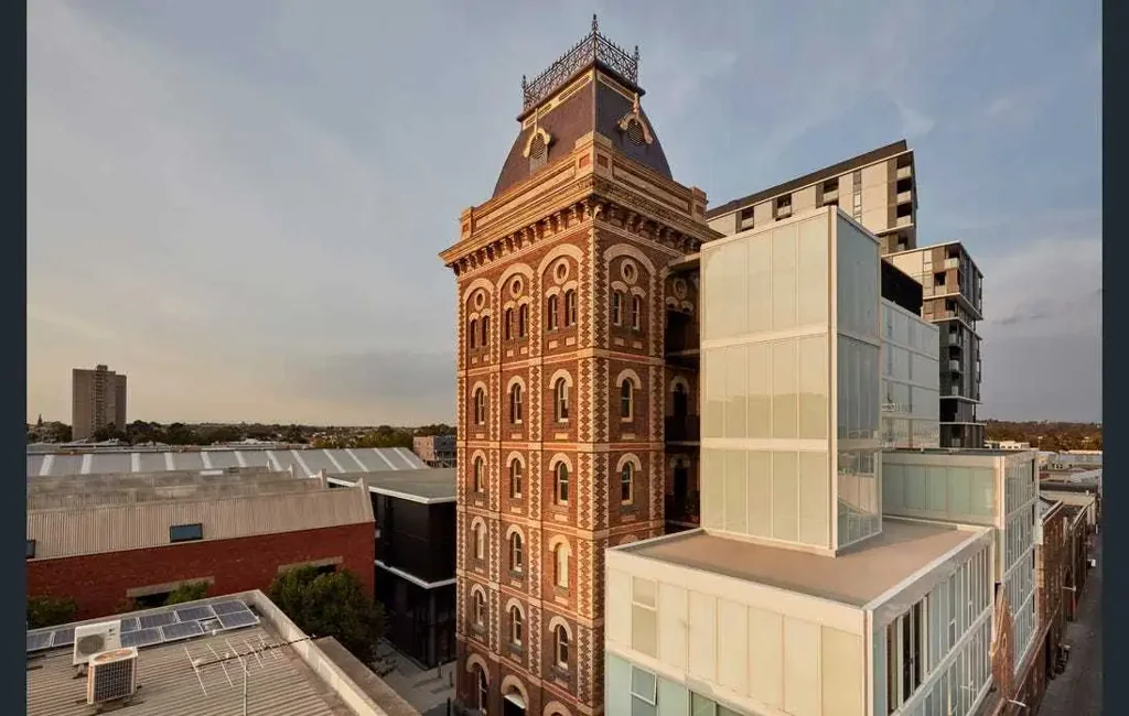 Amazing property in stellar location!!
