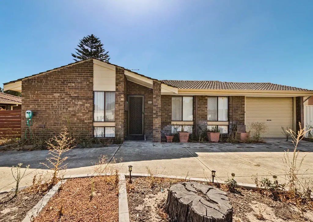 Comfort, Space & Convenience in a Quiet Family Location