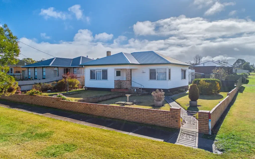 2 Scott Street, Cobden, VIC 3266