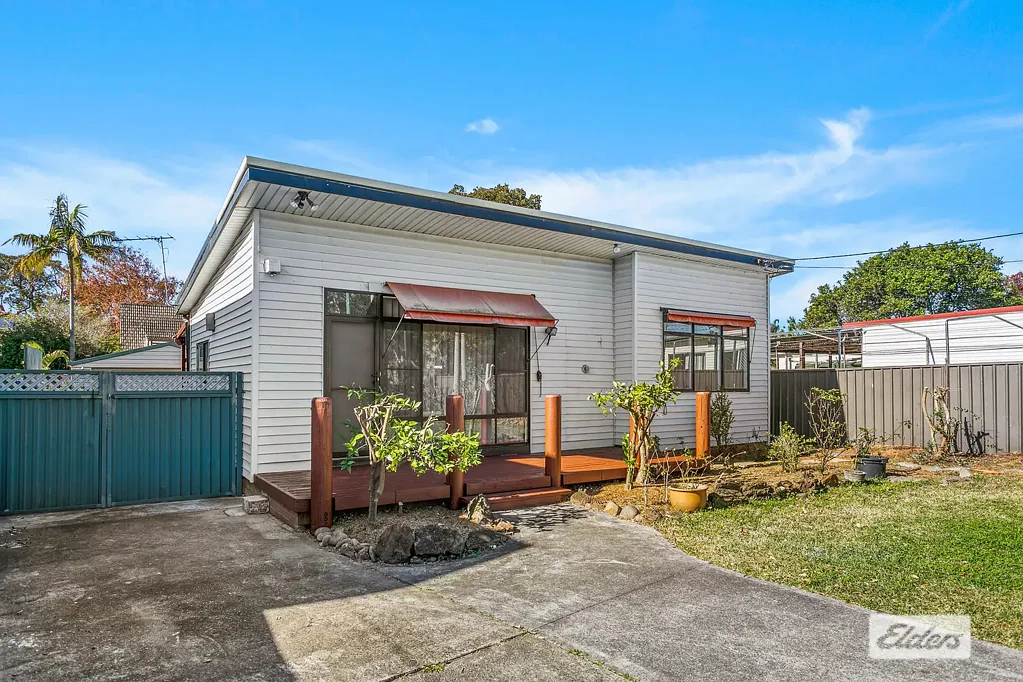 Renovated Home with 4 Car Garage + separate teenagers retreat