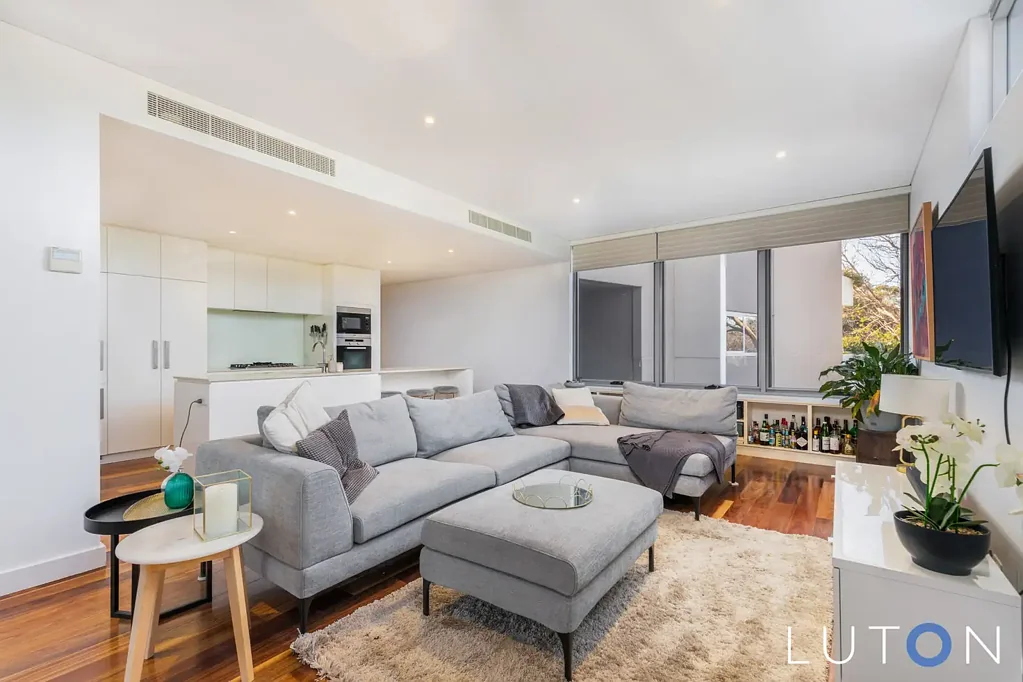 Move-In Ready: Furnished Apartment in Forrest