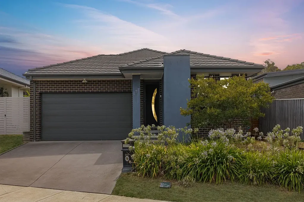 227 Plimsoll Drive, Casey, ACT 2913