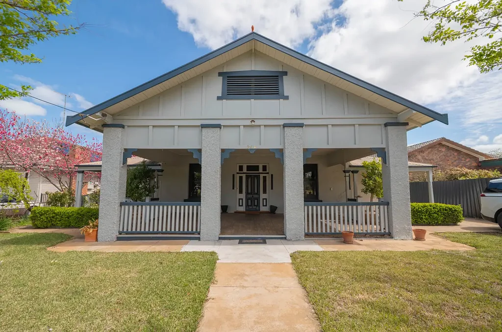 24A Battye Street, Forbes, NSW 2871