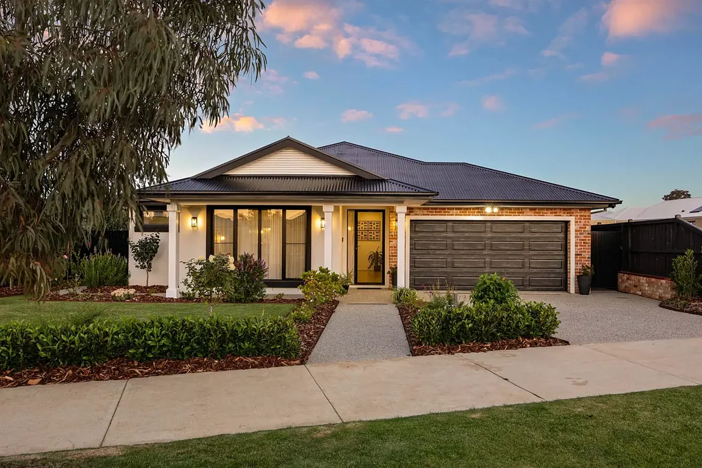 340 McGeorge Road, Gisborne, VIC 3437