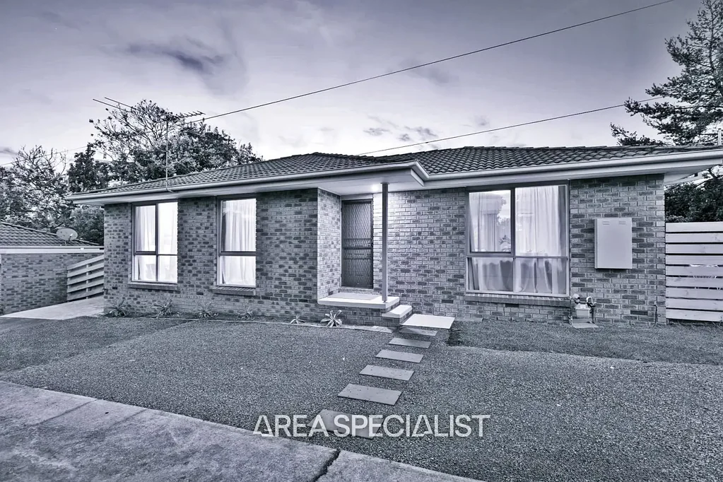 1/8 Alder Street, Langwarrin, VIC 3910