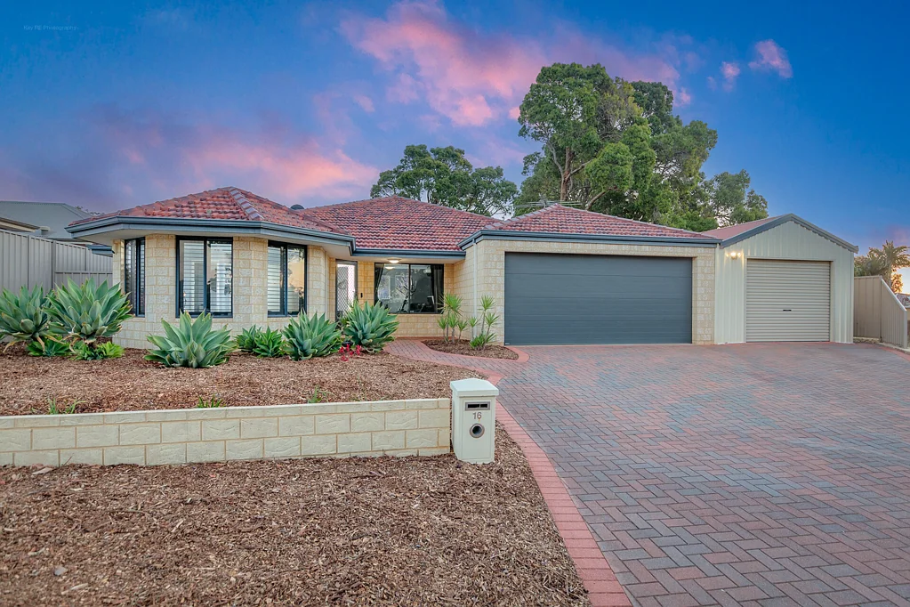 16 Valentine Road, Kelmscott, WA 6111