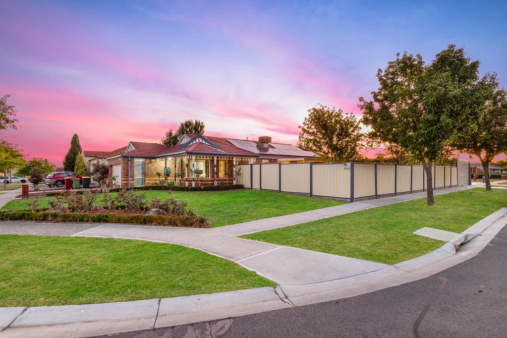 32 Border Boulevard, Sunbury, VIC 3429