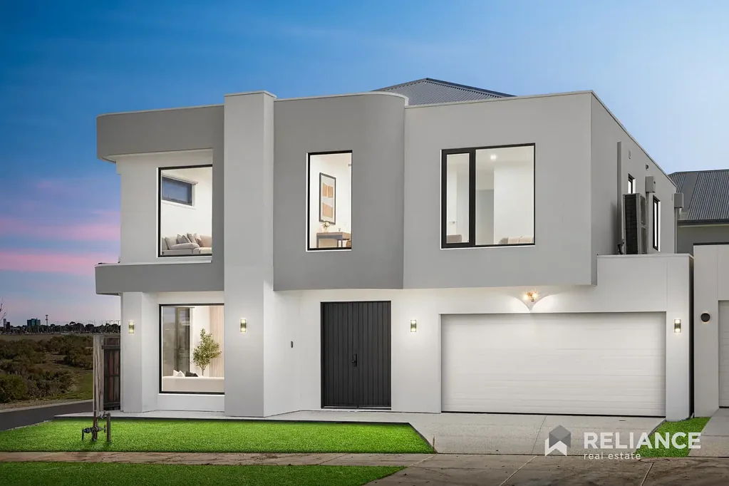 Truganina 5침실 EAST Facing, BRAND NEW Architectural Masterpiece in WESTBROOK – THE EDGE Estate! Fully upgraded double storey home | | 5 Bedrooms, 5 Bathrooms!!