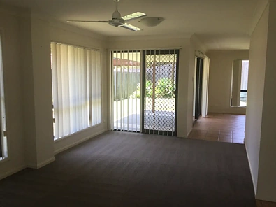 Address Withheld, Mitchelton, QLD 4053, 4 Bedrooms, 2 Bathrooms, House