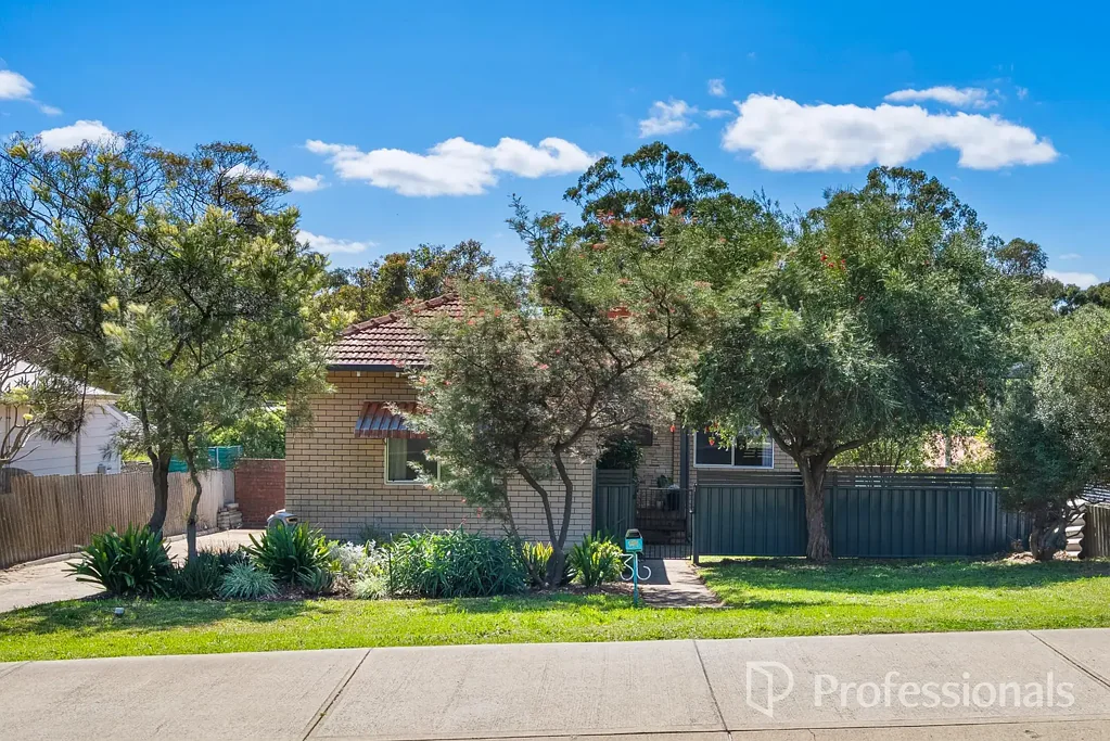 36 Grover Way, Medina, WA 6167