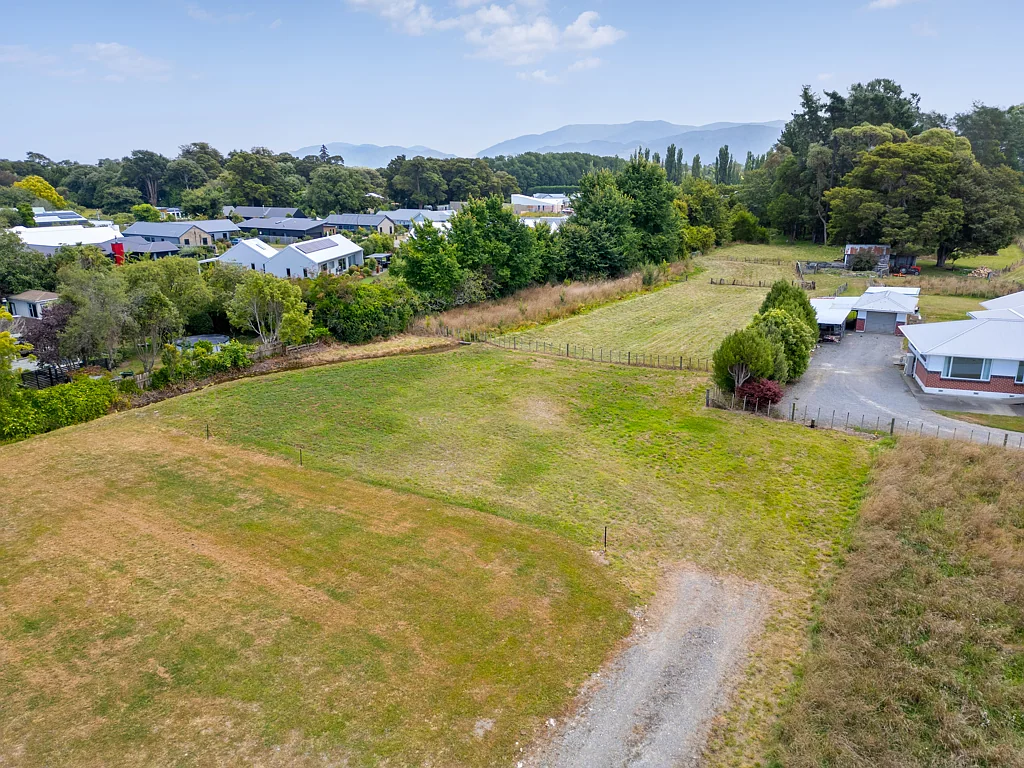 Greytown  Titled. Connected. No Covenants.