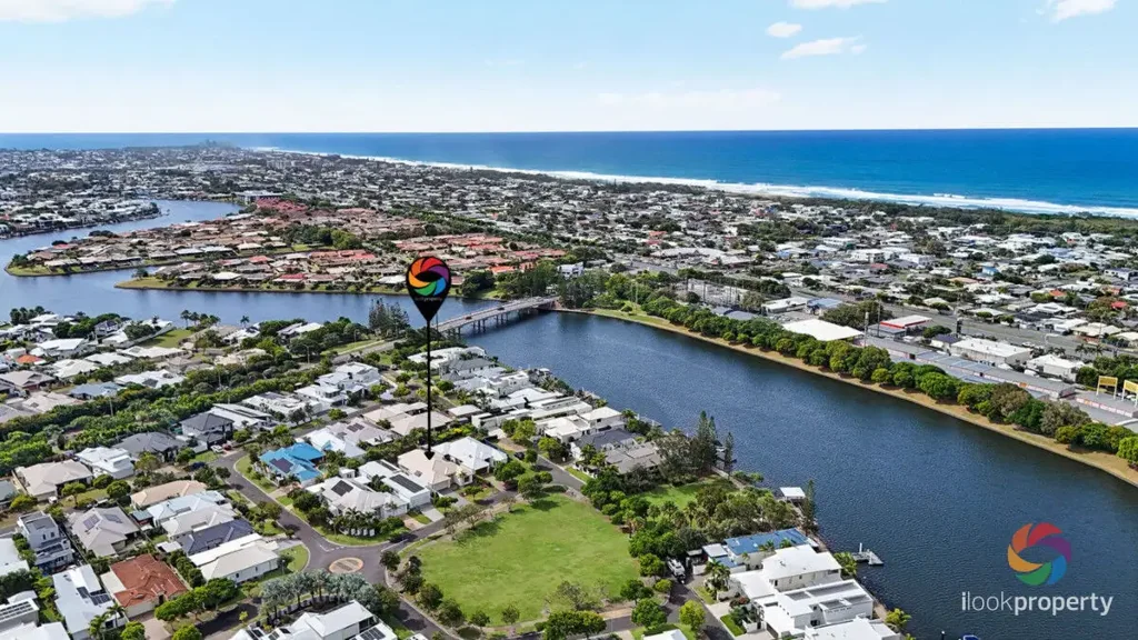 Parrearra 4房  Kawana Island Home Sweet Home