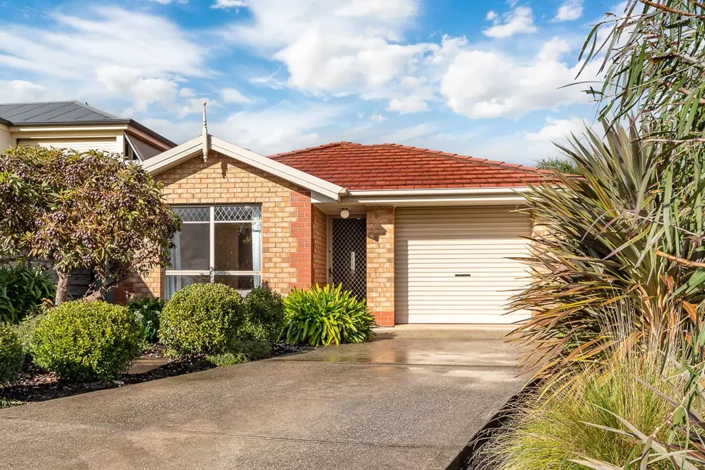 PRELIMINARY NOTICE - CUTE 3 BEDROOM COTTAGE COMING IN JULY