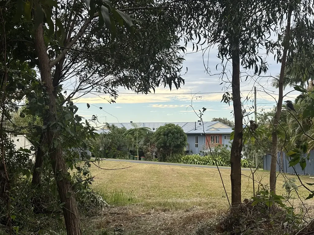 Russell Island Land with Position, Potential and Proximity