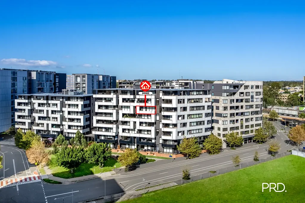 Penrith 1房 备受瞩目的Thornton Estate 603/101A Lord Sheffield Circuit 全新装修 地铺地毯 粉刷开放式布局 超大阳台 现代厨房 不锈钢电器 步行至火车站&Westfield 安全停车场 机会难得 立即预约！ Freshly Renovated Apartment in Sought-After Thornton Estate