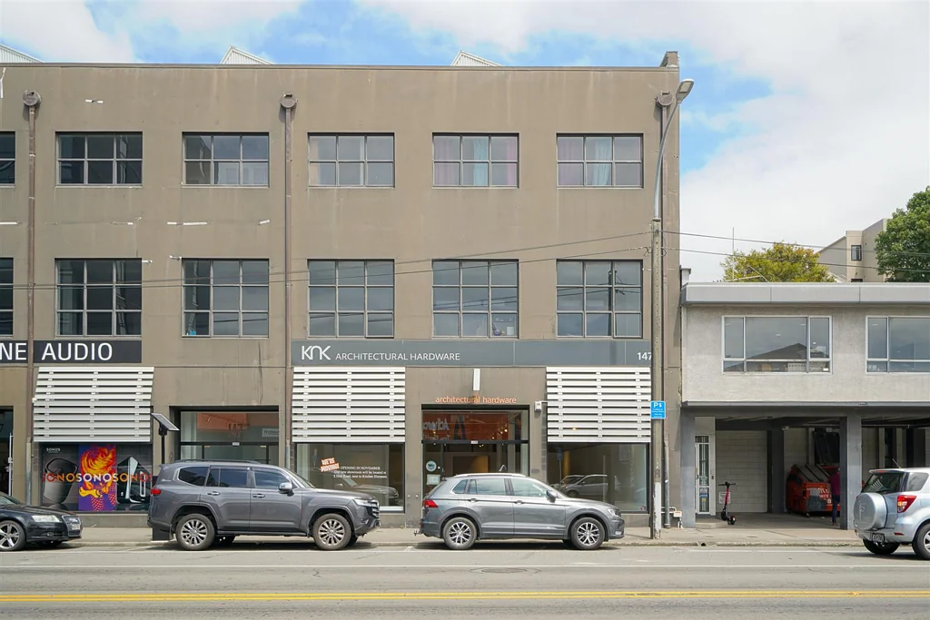 Thorndon High-Stud Industrial-Style Retail Space
