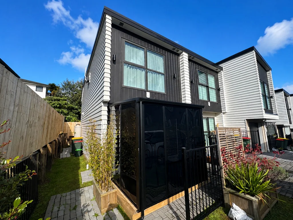 Massey, 2 bedrooms