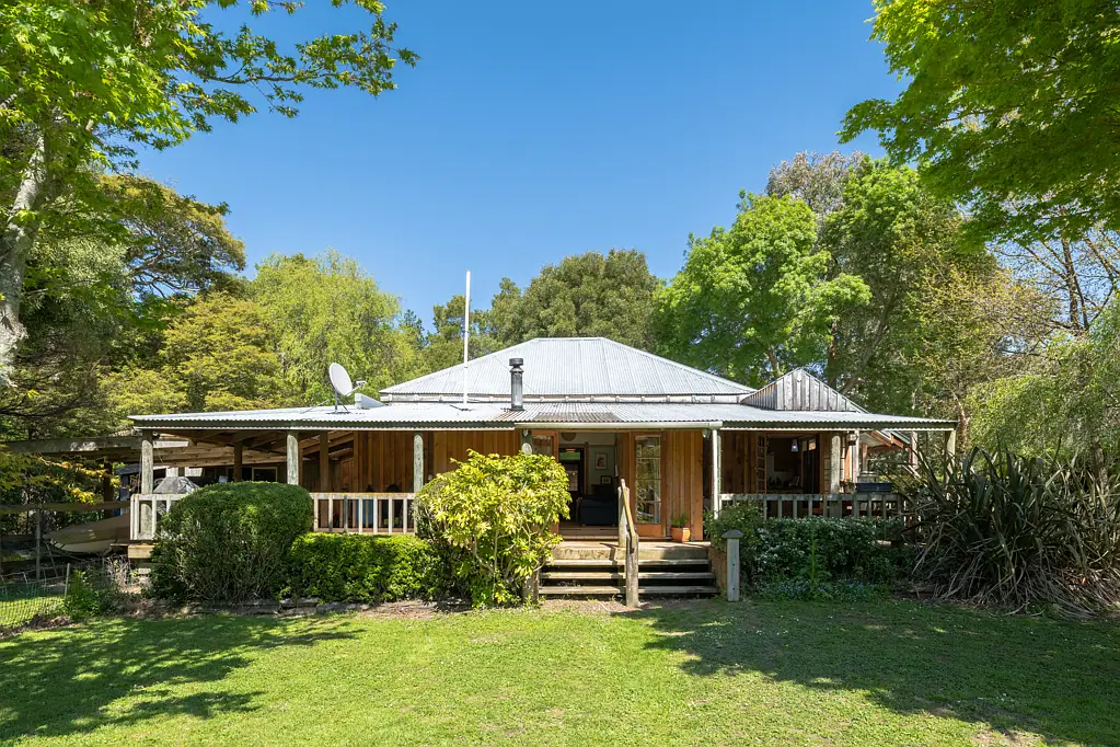 Wairau Valley Charming villa, picture-perfect lifestyle
