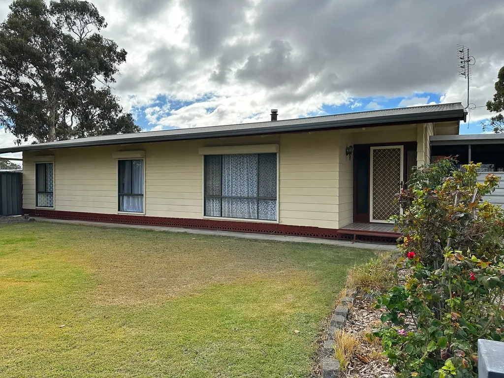 Bordertown 3chambre Just Move In & Enjoy!
