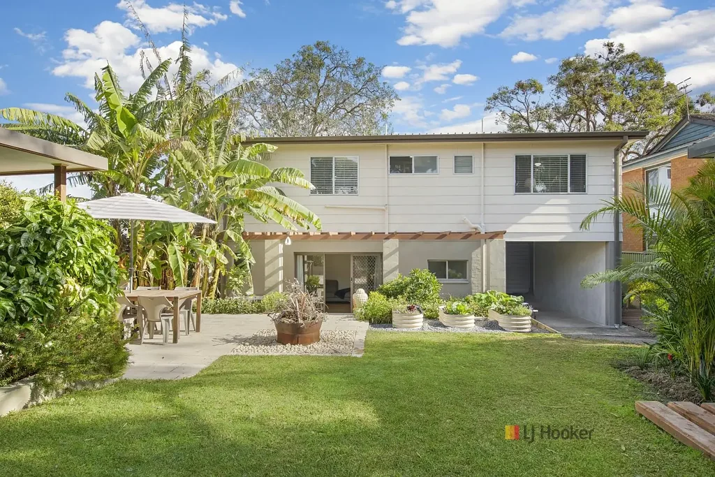 1 Adeline Avenue, Lake Munmorah, NSW 2259