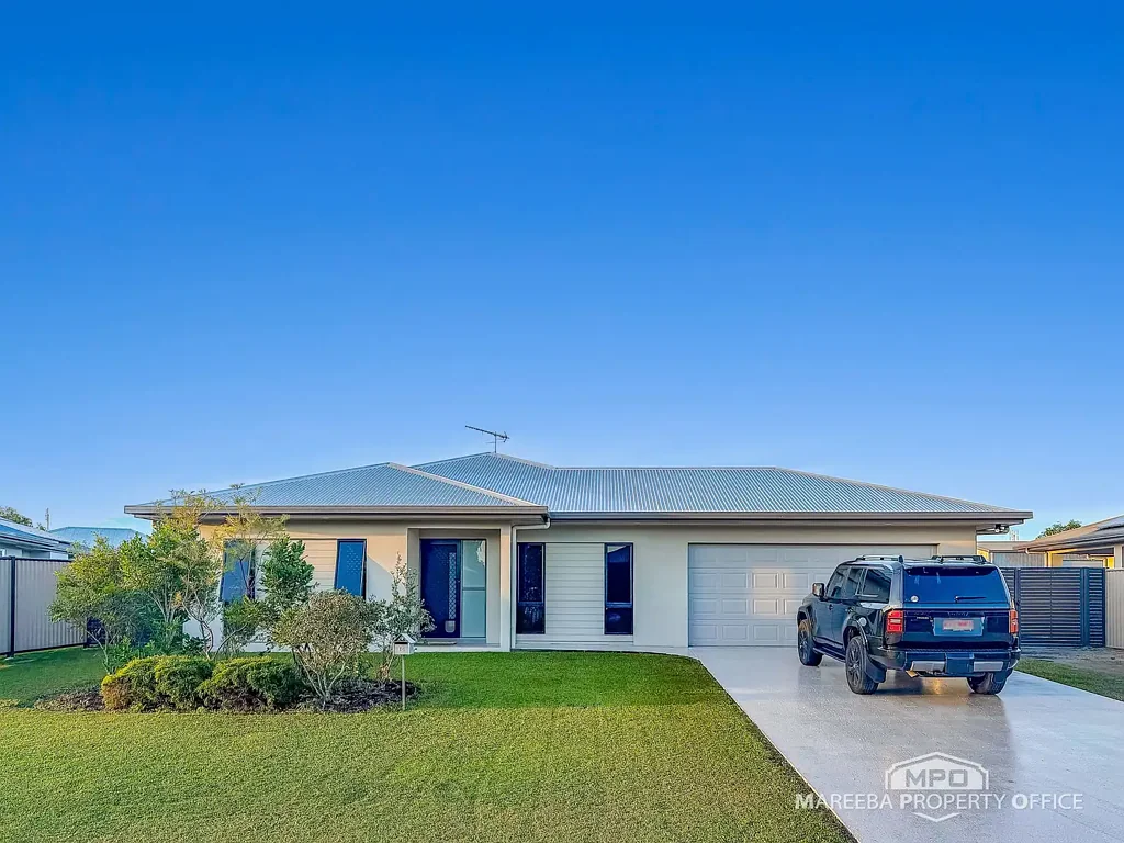 Mareeba 3 Slaapkamer MOVE-IN READY FAMILY HOME WITH SHED & SIDE ACCESS