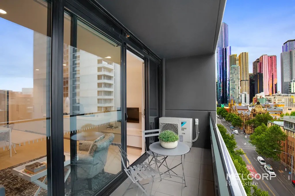 902/141 La Trobe Street, Melbourne, VIC 3000