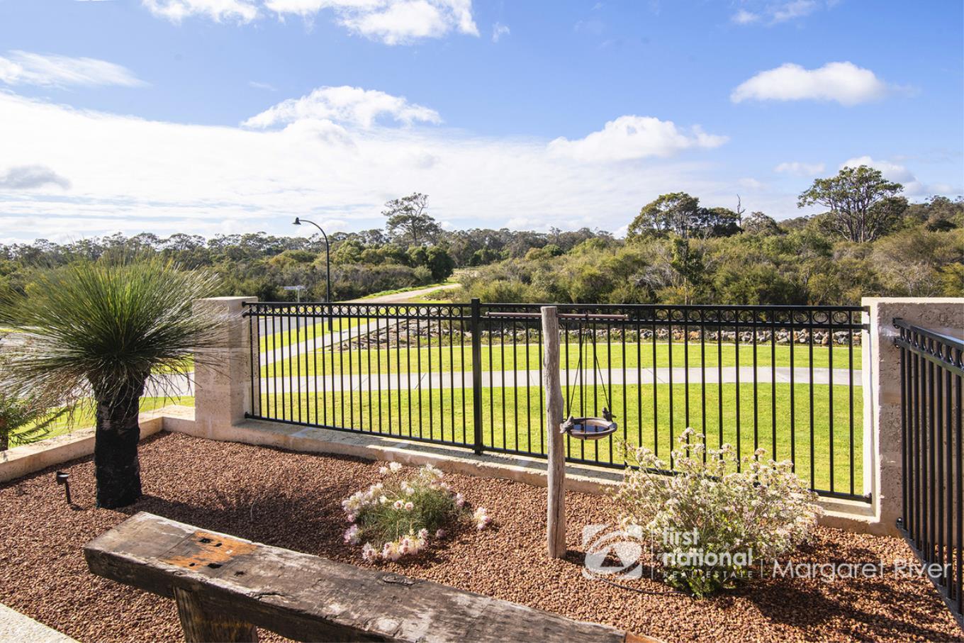 53 PIMELIA DR, MARGARET RIVER WA 6285, 0 chambres, 0 salles de bain, House